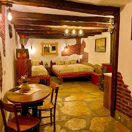Hotel Etno Selo Stanojevic à Boljevac Extérieur photo