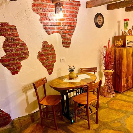 Hotel Etno Selo Stanojevic à Boljevac Extérieur photo