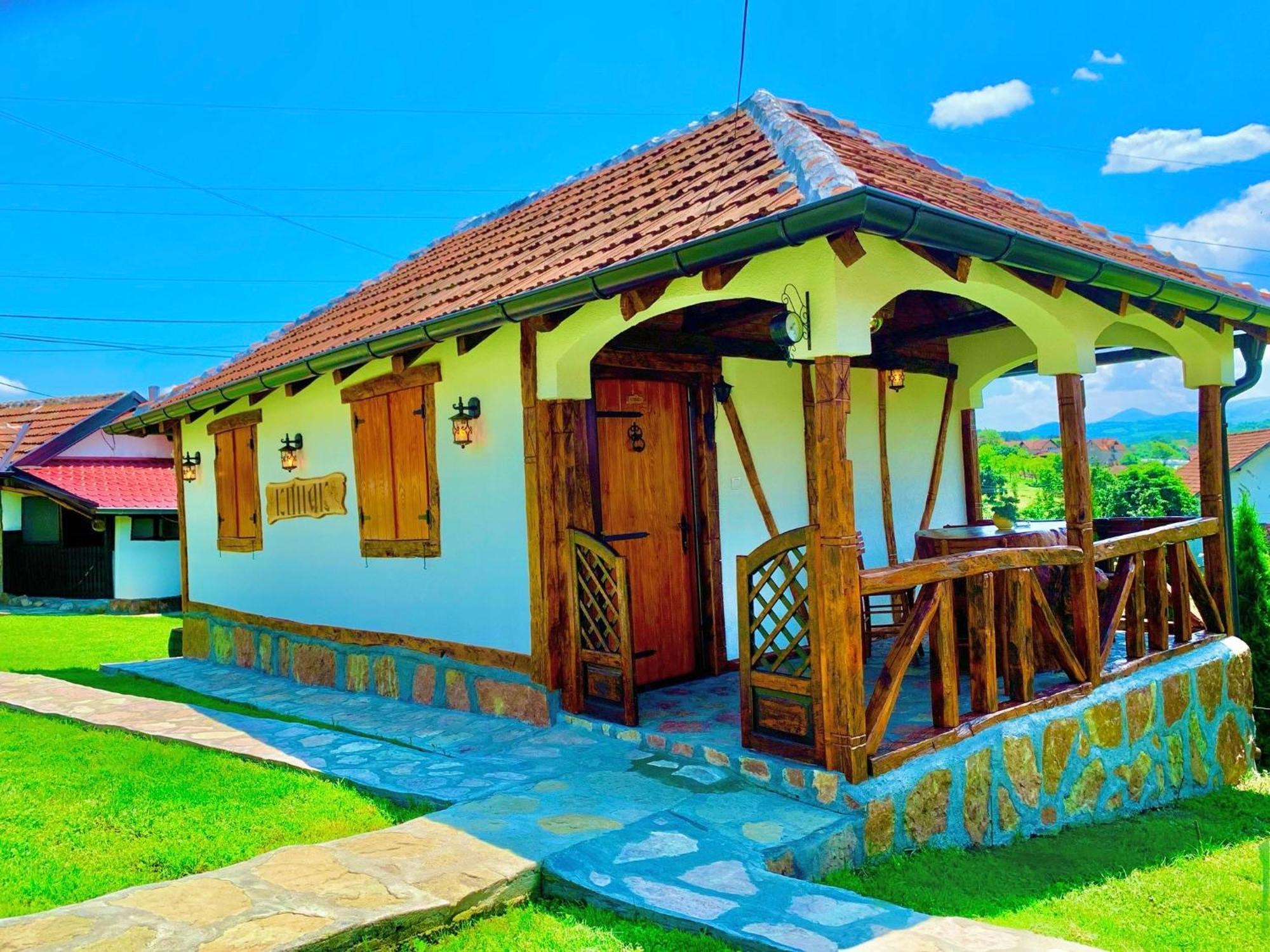 Hotel Etno Selo Stanojevic à Boljevac Extérieur photo