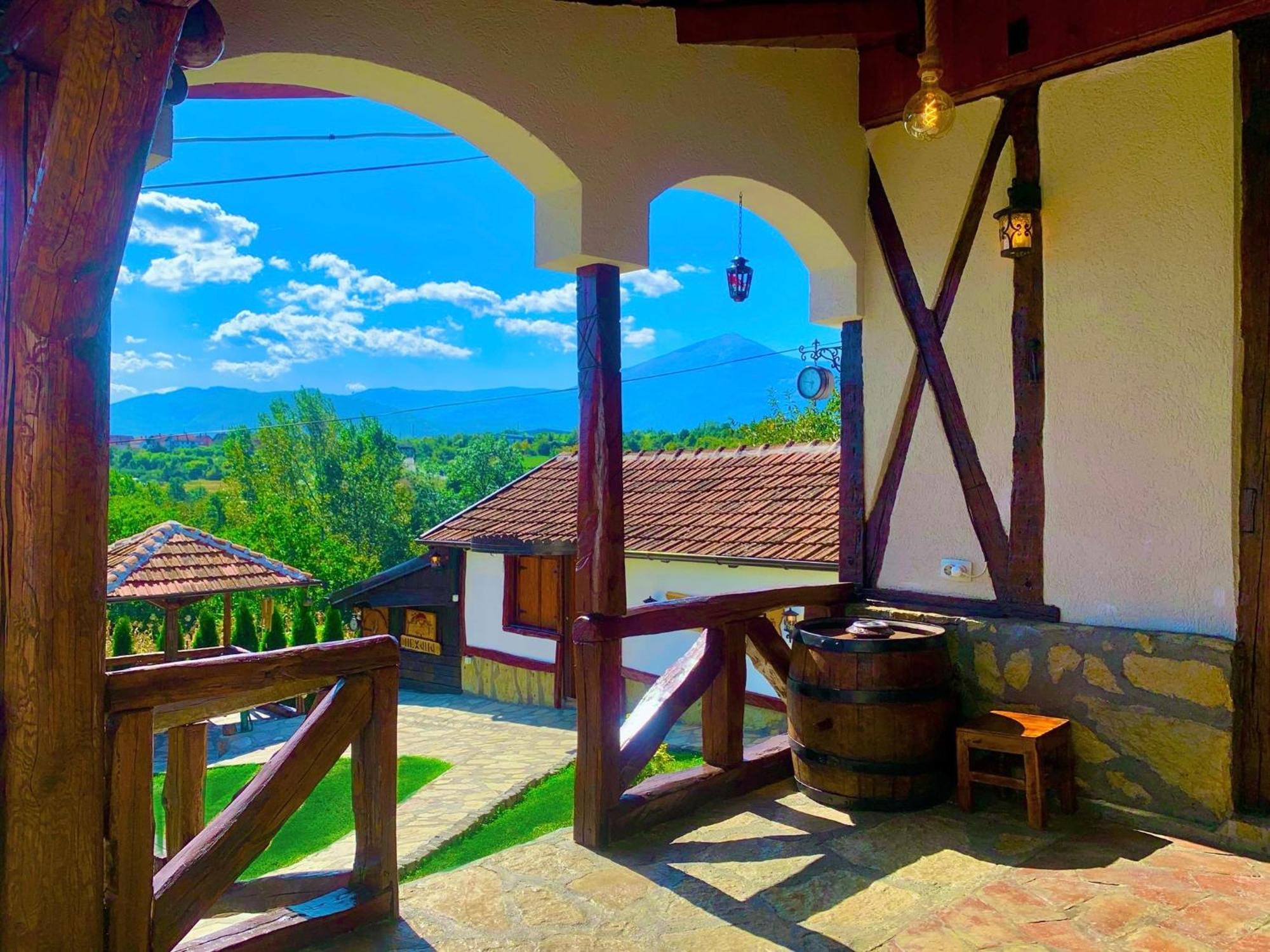 Hotel Etno Selo Stanojevic à Boljevac Extérieur photo